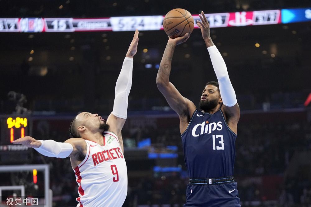 队做出更明 队做出更明